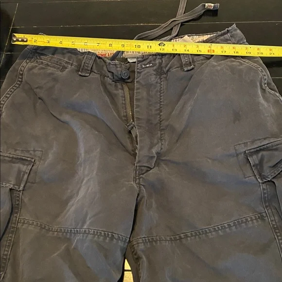 Abercrombie & Fitch dark blue Y2K men’s cargo shorts , size 36 waist - Picture 6 of 7